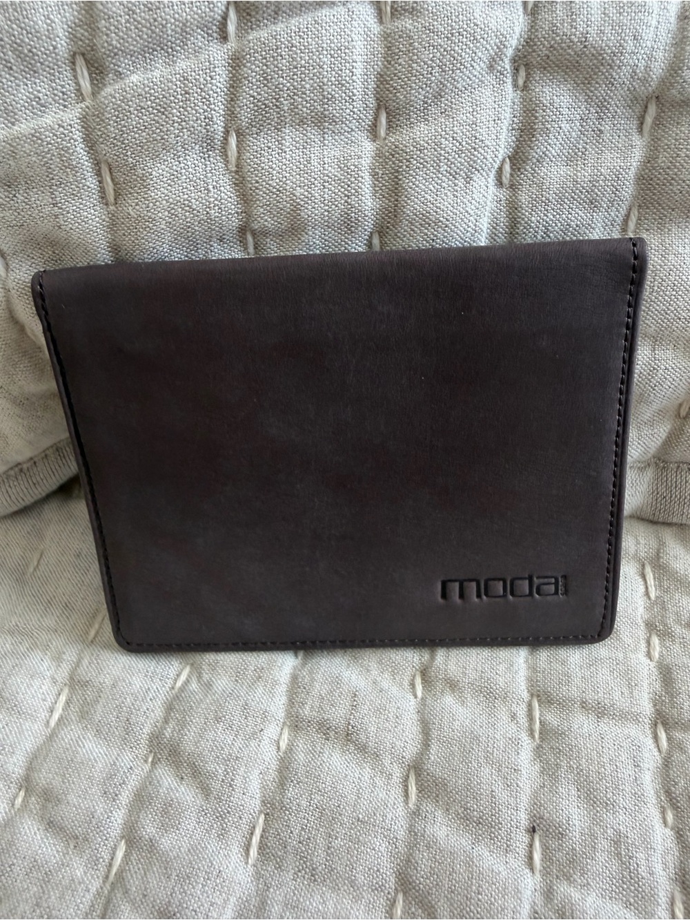Moda NWOT Dark Brown Leather Bifold Wallet